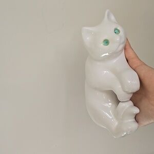 Vintage ELPA Alcobaca Glass Eye Ceramic Cat Figurine Portugal White Green Eyes